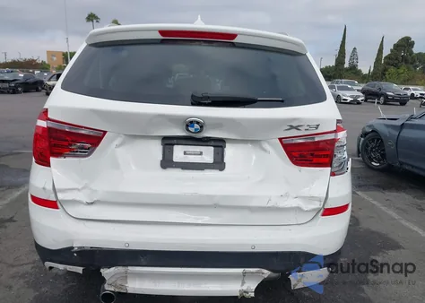 2017 BMW X3 xDrive28I z USA, uszkodzony, nr VIN 5UXWX9C39H0W76943